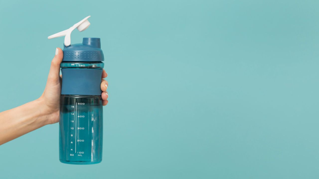 Why Wholesale BPA-Free Bottles Are in High Global Demand